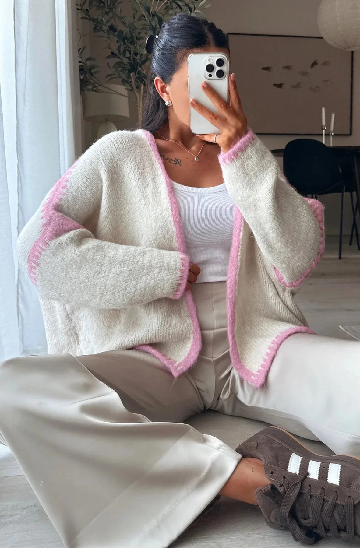 Vorbestellung (Versand ab 30. Sept.) Cardigan Khloe 🤍